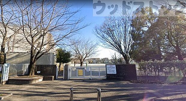 西東京市立けやき小学校 徒歩8分。 580m