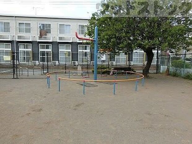 栗の木公園 徒歩2分。 120m