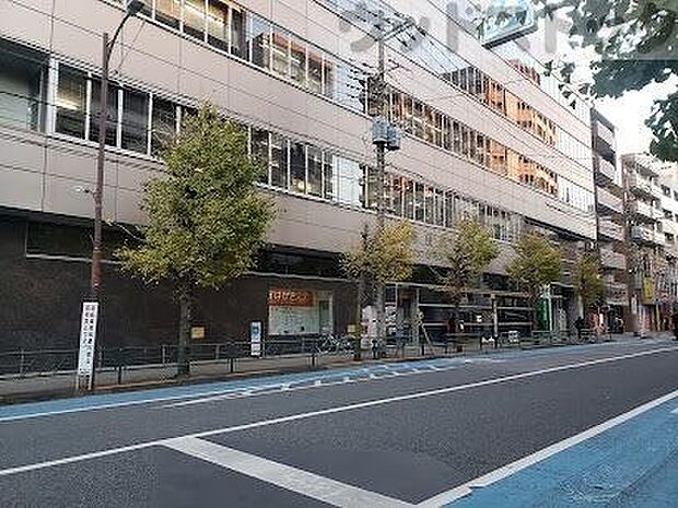 西東京郵便局 徒歩9分。 700m