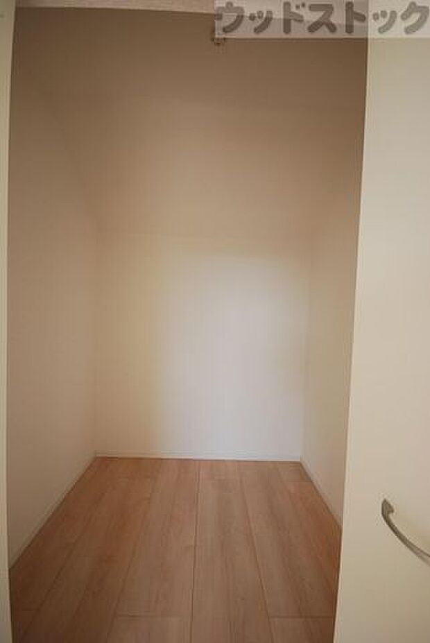 ウォークインクローゼット