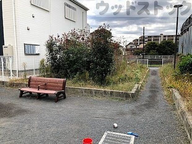 恩多町4丁目第6仲よし広場 徒歩6分。 470m