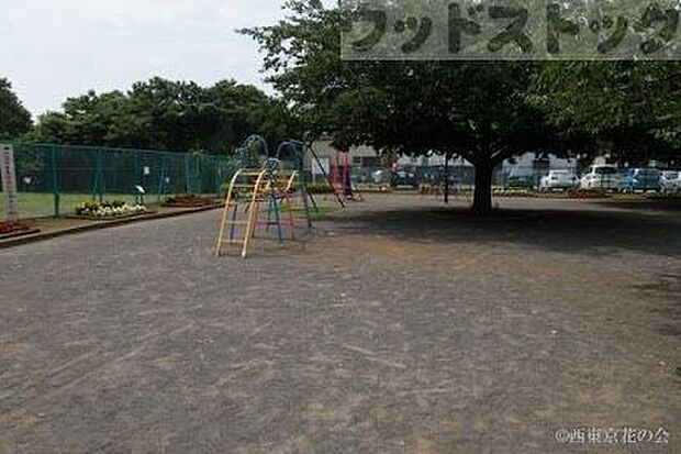 えのき児童遊園 徒歩4分。 310m