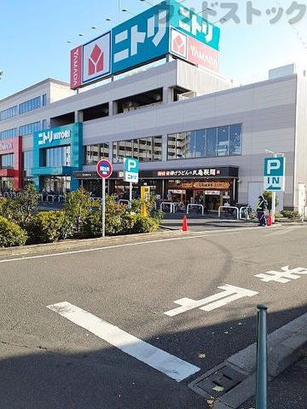 ニトリ 狛江世田谷通り店 徒歩21分。 1670m