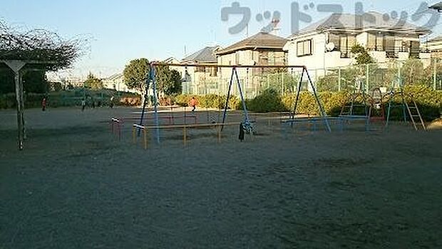 小川公園 徒歩4分。 280m