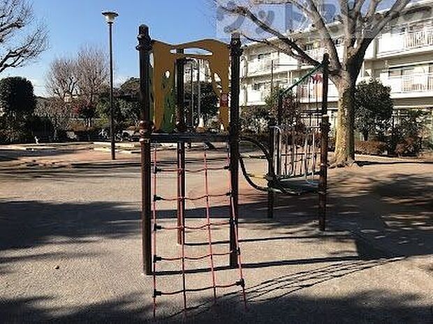 練馬区立 北八風の子公園 徒歩4分。 320m
