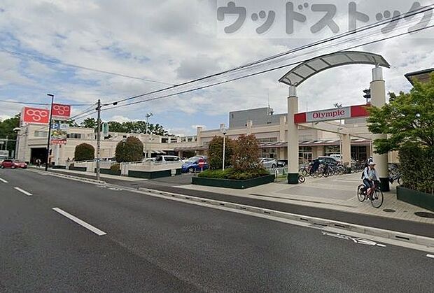 Olympic小金井店 徒歩12分。 930m