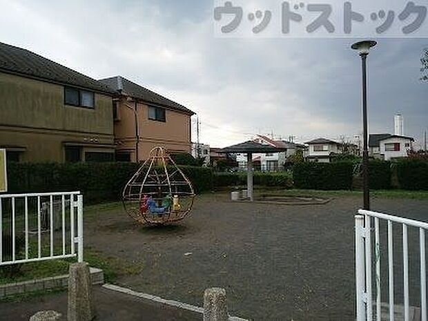 北野いこい児童遊園 徒歩2分。 110m