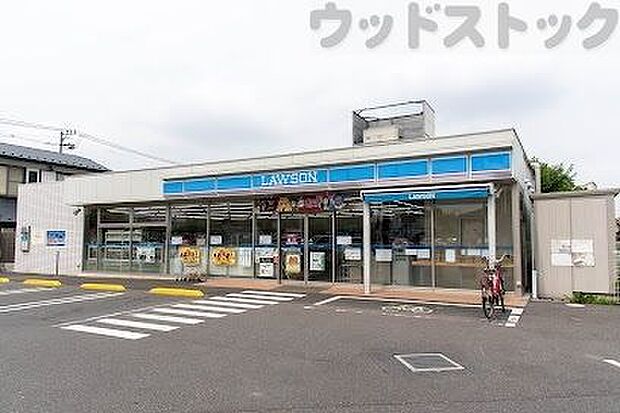ローソン 西東京下保谷二丁目店 徒歩11分。 850m