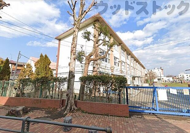 小金井市立前原小学校 徒歩12分。 900m