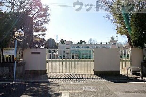 杉並区立久我山小学校 徒歩8分。 580m