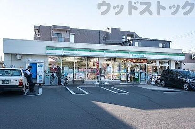 ファミリーマート 新川吉祥寺通り店 徒歩6分。 470m