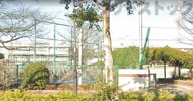 練馬区立大泉学園桜小学校 徒歩10分。 730m
