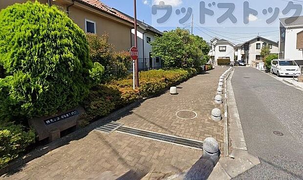 区立くらまえ緑地 徒歩4分。 260m