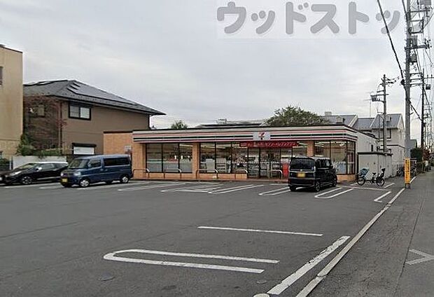 セブンイレブン小平仲町店 徒歩7分。 500m