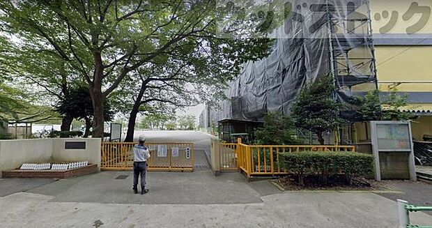 小平市立小平第八小学校 徒歩11分。 810m
