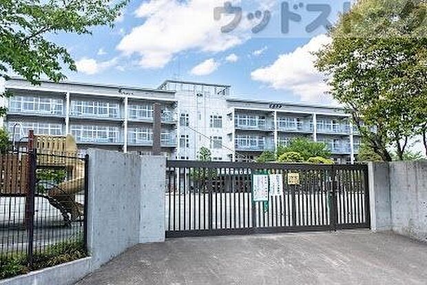 世田谷区立船橋小学校 徒歩9分。 660m