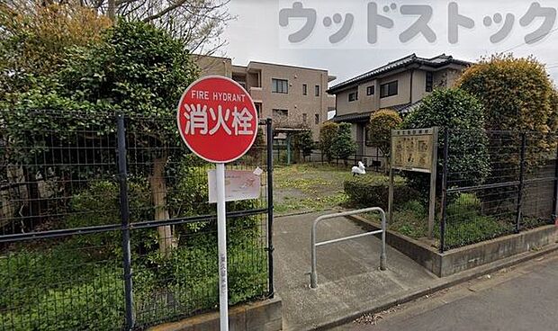 弥生第4緑地 徒歩1分。 80m