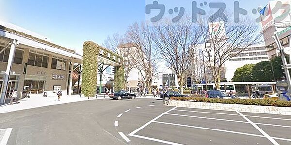 武蔵境駅(JR 中央本線) 徒歩15分。 1200m