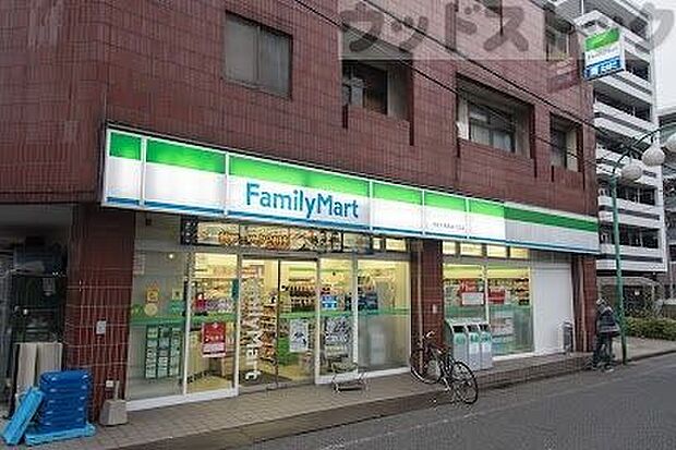 ファミリーマート 中野大和町四丁目店 徒歩2分。 160m