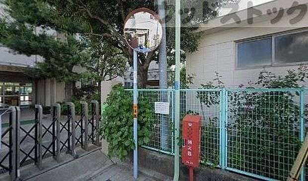 杉並区立杉並第九小学校 徒歩4分。 300m