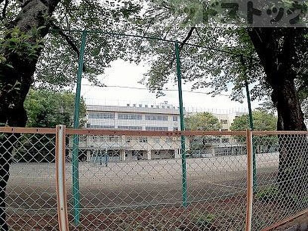 東久留米市立南町小学校 徒歩9分。 660m