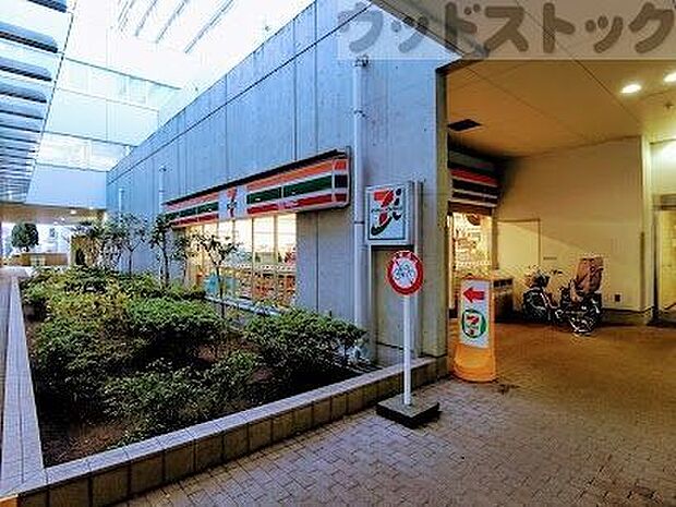 セブン-イレブン 公立昭和病院店 徒歩5分。 340m