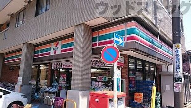 セブン-イレブン 板橋成増店 徒歩6分。 480m