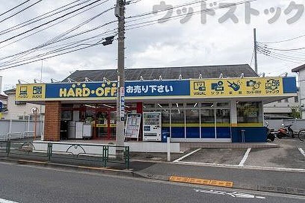 ハードオフ板橋赤塚店 徒歩5分。 360m
