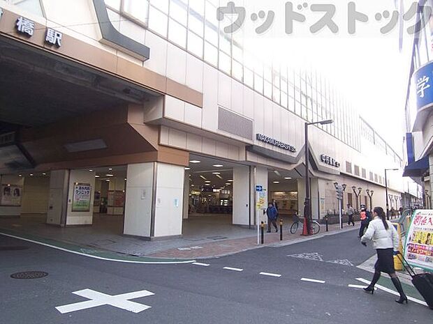 中村橋駅(西武 池袋線) 徒歩9分。 710m