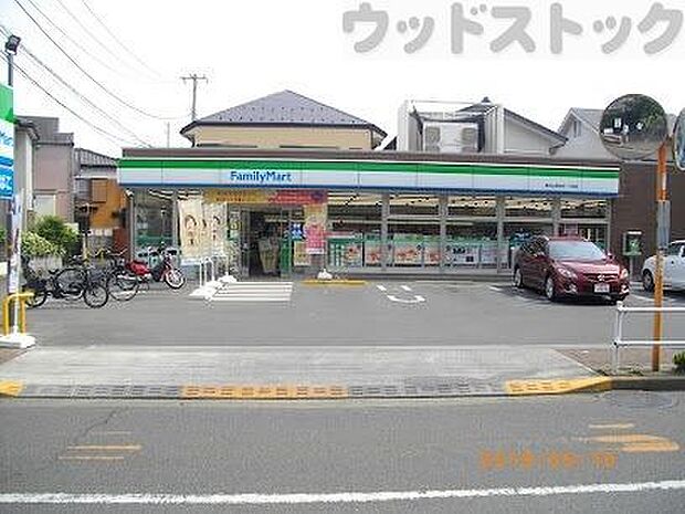 ファミリーマート 東村山美住町一丁目店 徒歩13分。 980m