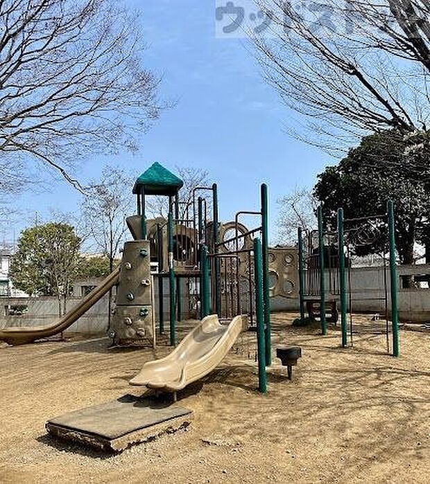 栄町記念公園 徒歩10分。 750m