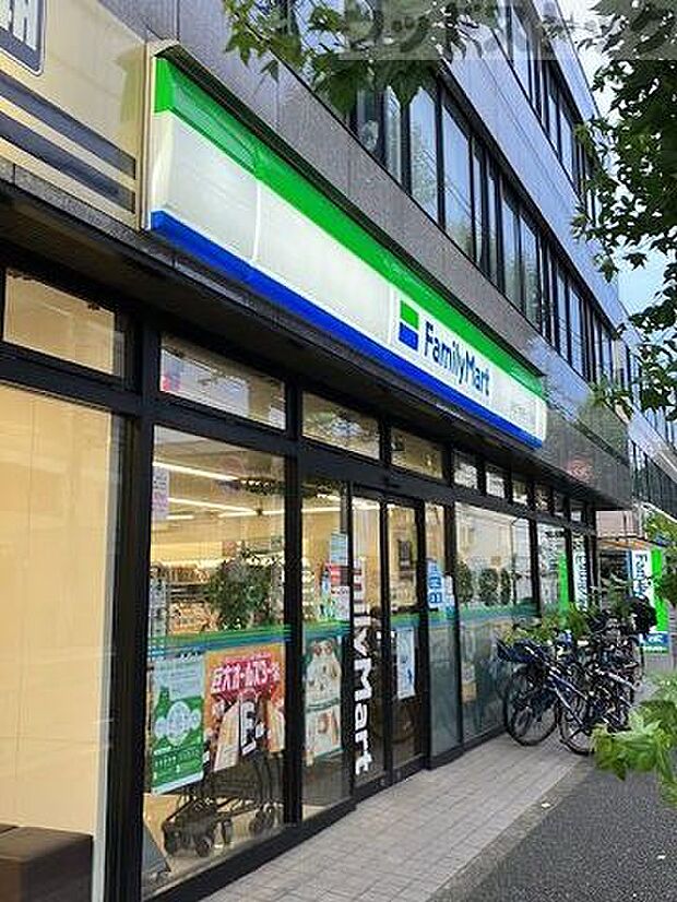 ファミリーマート 杉並下井草一丁目店 徒歩5分。 350m