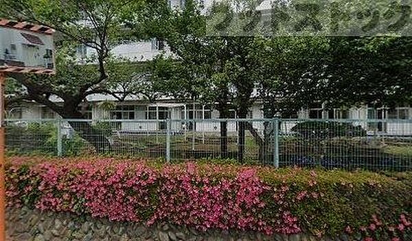 府中市立府中第二小学校 徒歩9分。 660m