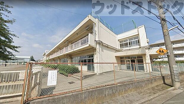 東久留米市立第三小学校 徒歩1分。 50m