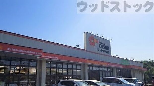 オザム ラーレ東村山店 徒歩7分。 510m