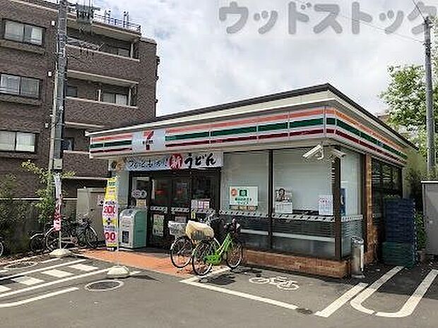 セブン-イレブン 練馬光が丘2丁目店 徒歩6分。 480m