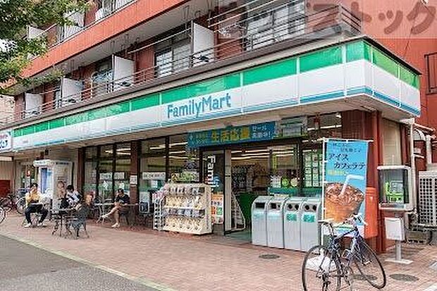 ファミリーマート 西東京東町六丁目店 徒歩4分。 290m