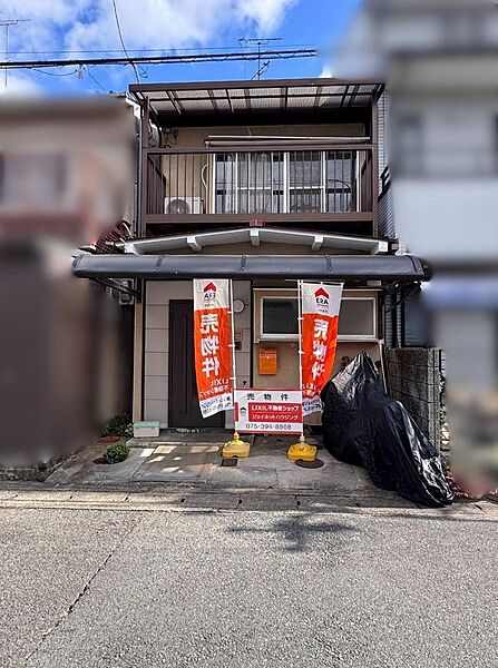 車の通りも少なく、静かな住宅街となります。ぜひ現地で住環境をご確認ください。