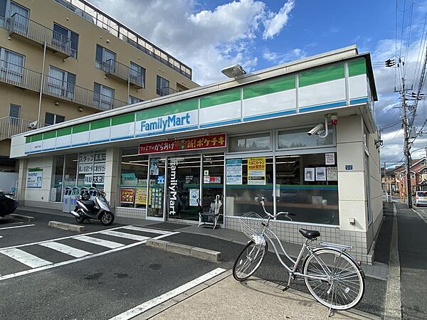 ファミリーマート長岡京久貝店