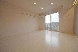 サンクフレール 102 1階ワンルームのリビング/ダイニング