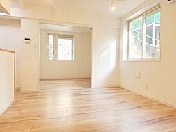 コリーヌ国分寺 4階1LDKのリビング/ダイニング