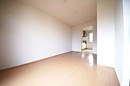 リヴェールβ 202 2階1LDKのリビング/ダイニング