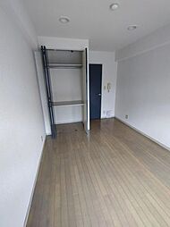 パークアベニューアイズ 401 4階1Kのリビング/ダイニング