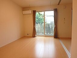 メゾン　アンソレーエ 103 1階1LDKのリビング/ダイニング