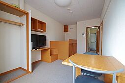 レオパレスヘリオードル 203 2階1Kのリビング/ダイニング