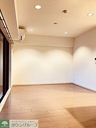 プライムアーバン武蔵野ヒルズＡ棟 4階3LDKのリビング/ダイニング