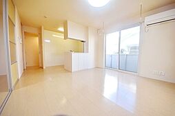 グラシア 101 1階1LDKのリビング/ダイニング