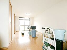 リライズ東恋ヶ窪 205 2階2LDKのリビング/ダイニング