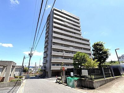 外観:*外観写真* 外観:*外観写真*