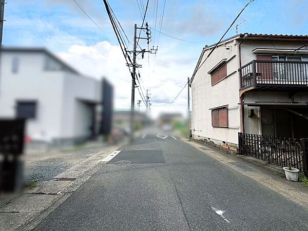 ＊西側道路＊